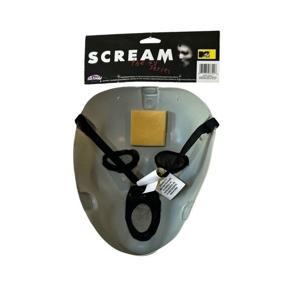 SCREAM The TV Series Mask Gray Plastic Halloween Costume MTV Fun World NEW A3 - Picture 2 of 5